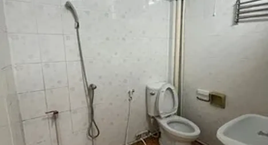 Аренда 2 спальни таунхаус в Щаттхана, Бангкок
