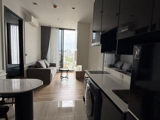 For rent 1 bed condo in Phaya Thai, Bangkok