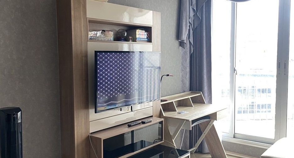 For sale 1 bed condo in Sathon, Bangkok