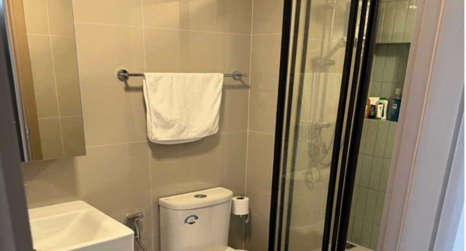 Condo en alquiler de 1 habitaciones en Khlong San, Bangkok