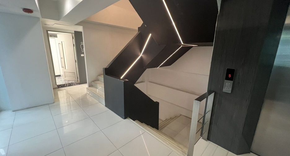 For rent office in Watthana, Bangkok