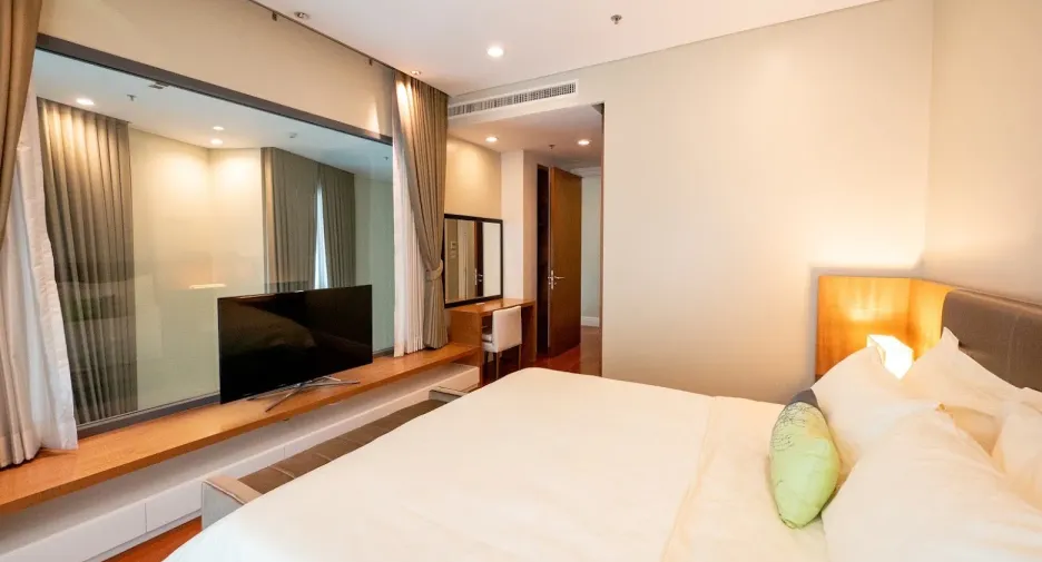 For rent 3 ベッドルーム condo in Khlong Toei, Bangkok