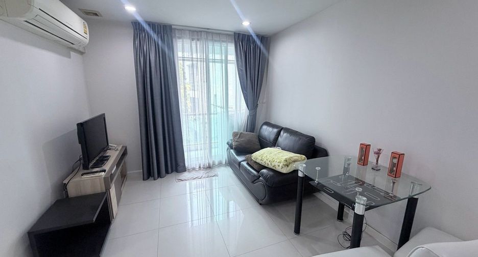 For rent 2 bedrooms condo in Bang Rak, Bangkok