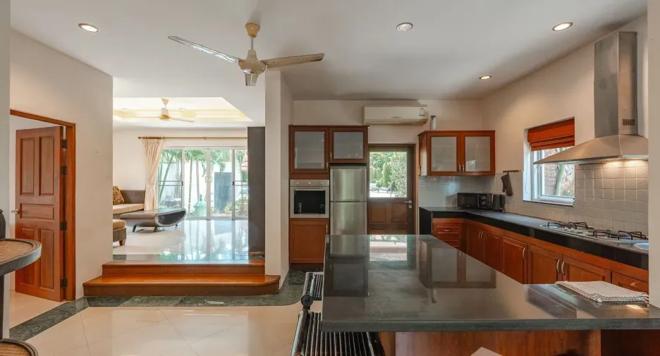 For sale 3 bedrooms villa in Mueang Phuket, Phuket