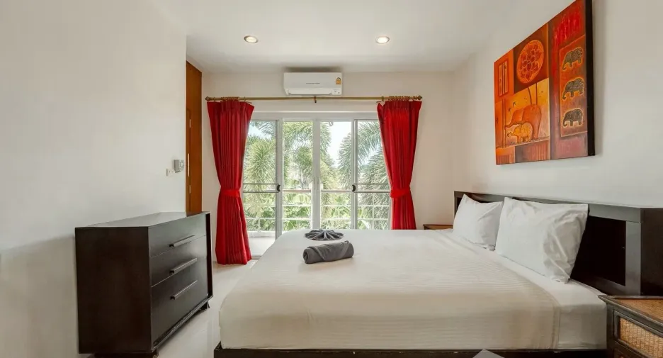 For sale 3 bedrooms villa in Mueang Phuket, Phuket