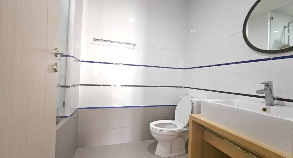 For sale 2 bedrooms condo in Cha Am, Phetchaburi