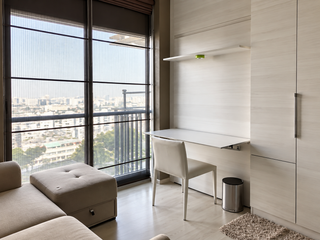 For rent 1 bed condo in Huai Khwang, Bangkok