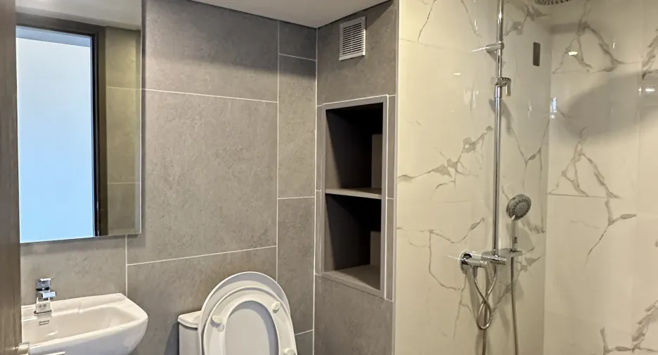 For sale 2 bedrooms condo in Khan Na Yao, Bangkok