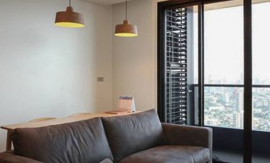 À vendre 2 chambres condo à Khlong Toei, Bangkok