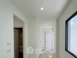 出售 4 卧室 独立屋 在 Sai Mai, 曼谷