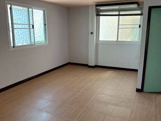 出租 3 卧室 联排别墅 在 Bang Na, 曼谷