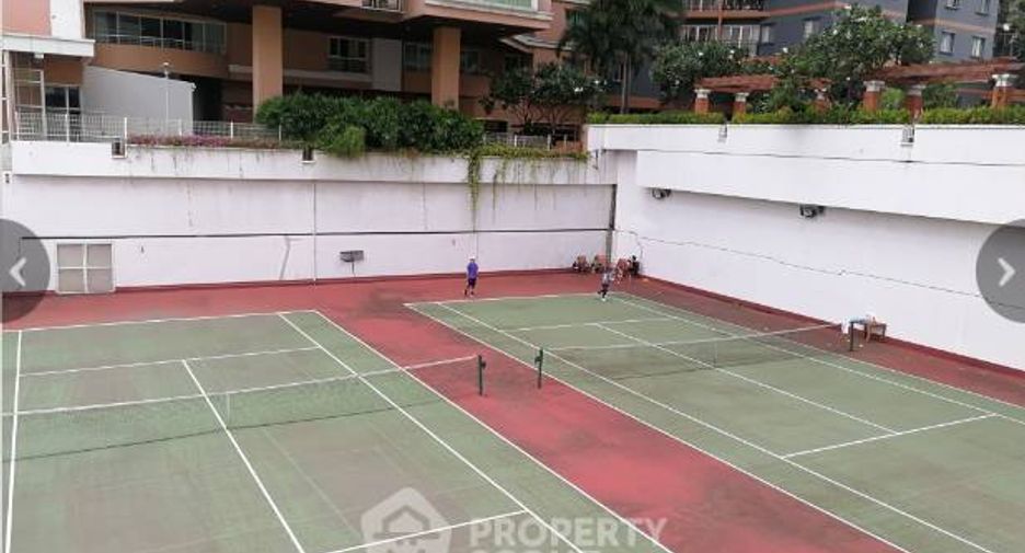 For rent 2 ベッドルーム condo in Yan Nawa, Bangkok