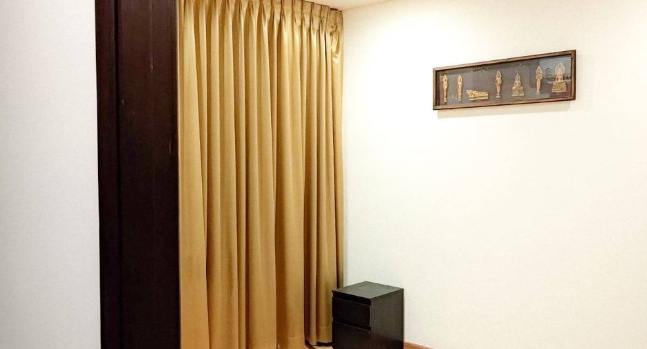 Condo en alquiler de 1 habitaciones en Khlong Toei, Bangkok