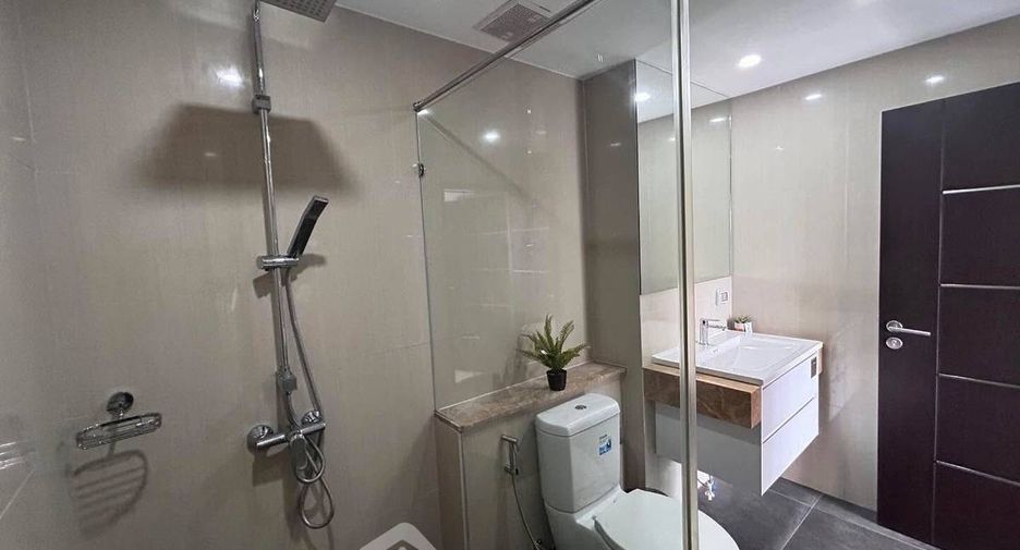 For rent 2 bedrooms condo in Bang Lamung, Chonburi