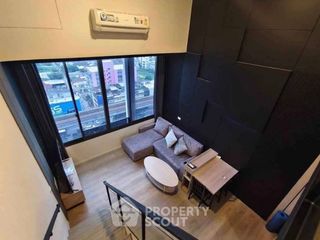 For rent 1 bed condo in Phra Khanong, Bangkok