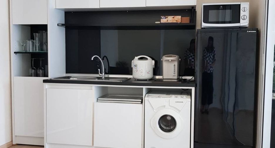 Wohnung zur Miete mit 1 Zimmer in Khlong Toei, Bangkok