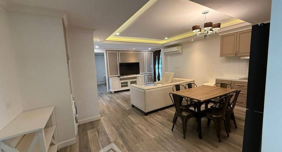 Wohnung zur Miete mit 2 Zimmer in Phra Khanong, Bangkok