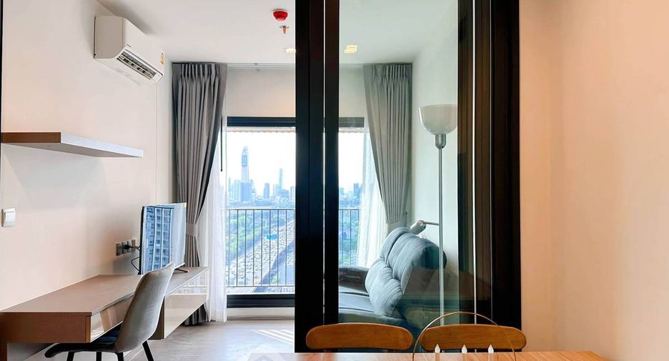 For rent 1 bed condo in Huai Khwang, Bangkok