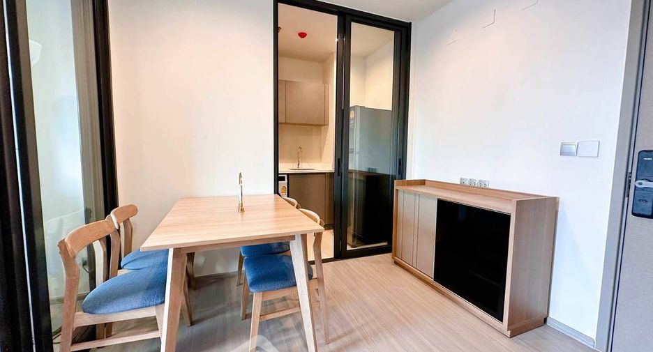 For rent 1 bed condo in Huai Khwang, Bangkok