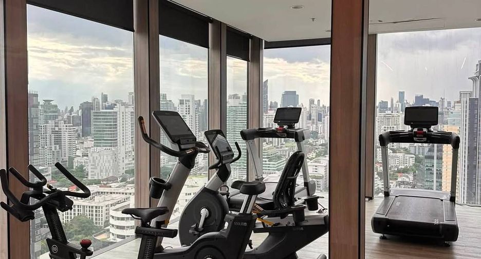 À louer 1 chambre condo à Watthana, Bangkok