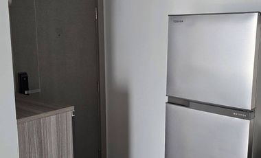 Wohnung zur Miete mit 1 Zimmer in Huai Khwang, Bangkok