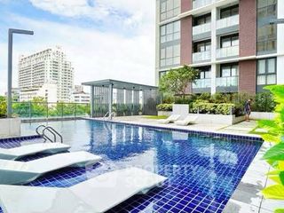 À louer 1 chambre condo à Yan Nawa, Bangkok