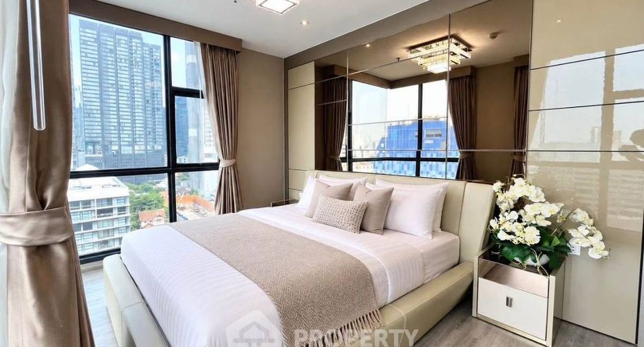 À louer 2 chambres condo à Watthana, Bangkok