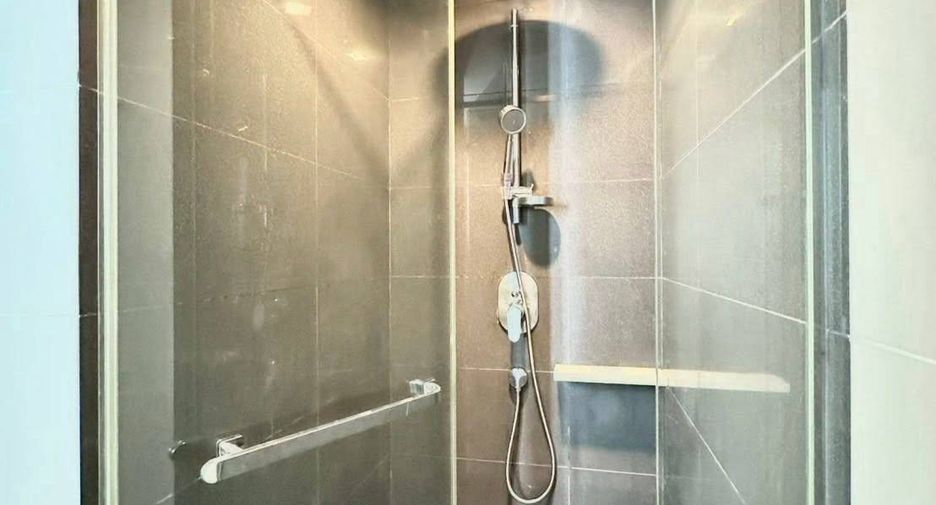 Condo en alquiler de 1 habitaciones en Watthana, Bangkok