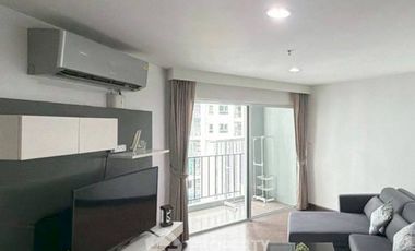 For rent 2 bedrooms condo in Huai Khwang, Bangkok
