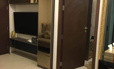 Wohnung zur Miete mit 1 Zimmer in Huai Khwang, Bangkok