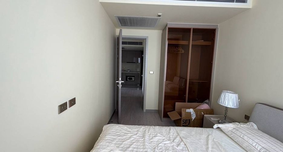For rent 1 bed condo in Huai Khwang, Bangkok