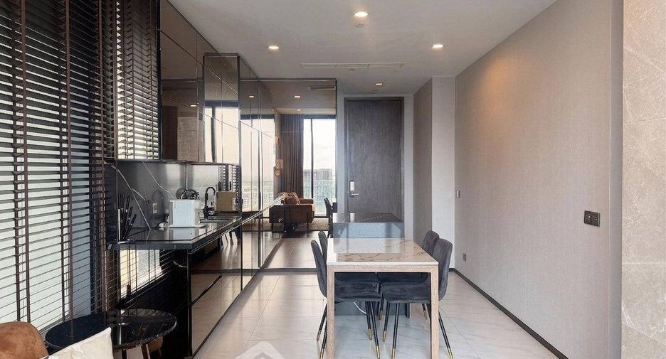 Condo en alquiler de 2 habitaciones en Khlong Toei, Bangkok