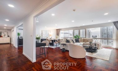 For rent 3 bedrooms condo in Watthana, Bangkok