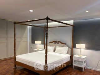 Apartment zur Miete mit 3 Zimmer in Khlong Toei, Bangkok