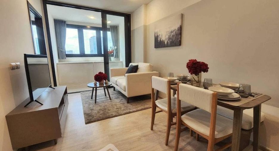 À louer 1 chambre condo à Huai Khwang, Bangkok