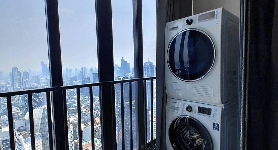 For rent 1 bed condo in Khlong Toei, Bangkok