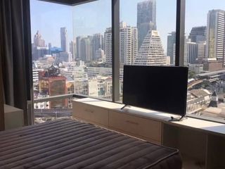 À louer 2 chambres condo à Bang Rak, Bangkok