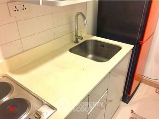 Аренда 2 спальни кондо в Ратчатхещи, Бангкок