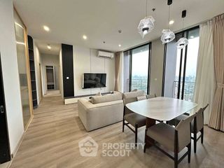 À louer 3 chambres condo à Bang Na, Bangkok