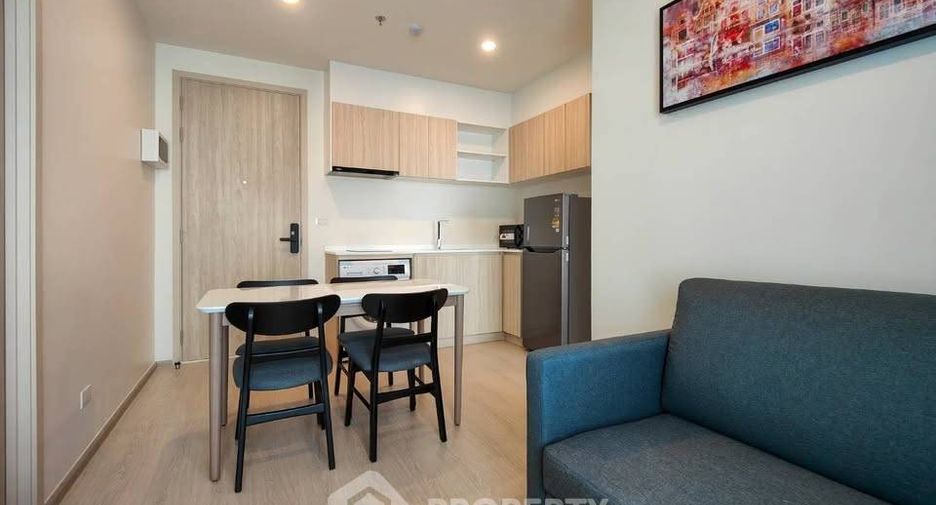 Condo en alquiler de 2 habitaciones en Huai Khwang, Bangkok