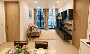 For rent 2 bedrooms condo in Pathum Wan, Bangkok