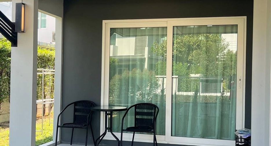 For rent 3 ベッドルーム house in Khlong Sam Wa, Bangkok