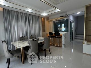 For rent 3 ベッドルーム house in Khlong Sam Wa, Bangkok