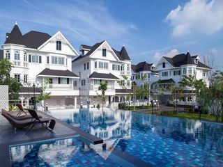 For rent 4 bedrooms house in Bang Na, Bangkok