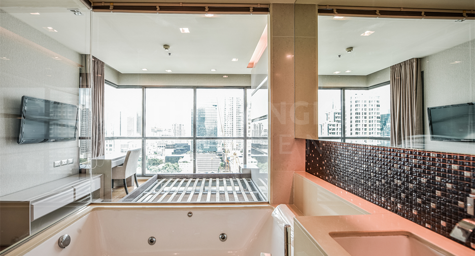 À louer 2 chambres condo à Sathon, Bangkok