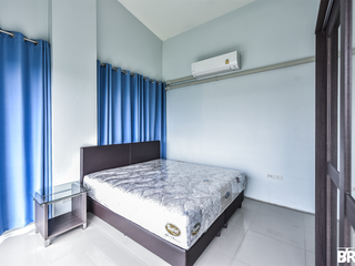 For sale 2 ベッドルーム condo in Phaya Thai, Bangkok