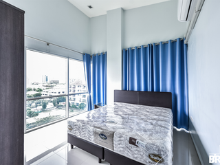 For sale 2 ベッドルーム condo in Phaya Thai, Bangkok