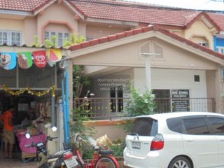 For sale 3 bedrooms townhouse in Thanyaburi, Pathum Thani