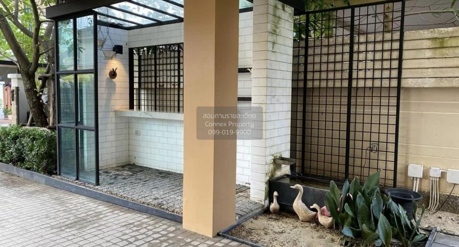 À vendre 3 chambres maison à Saphan Sung, Bangkok
