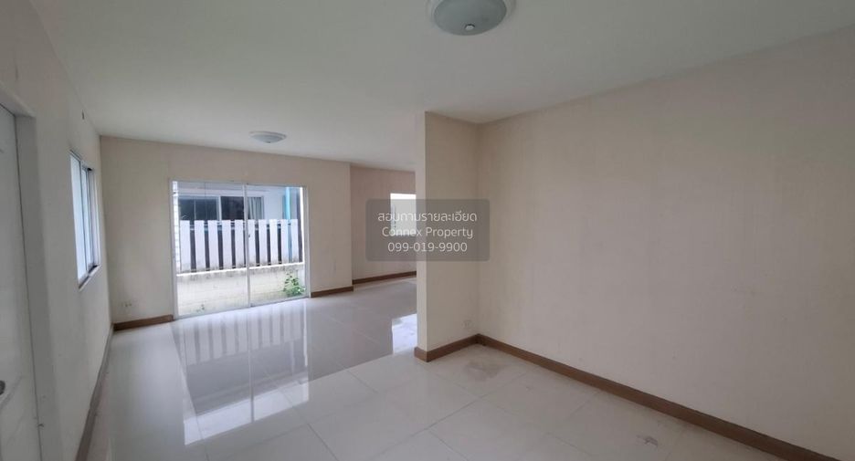 For sale 3 ベッドルーム house in Si Racha, Chonburi